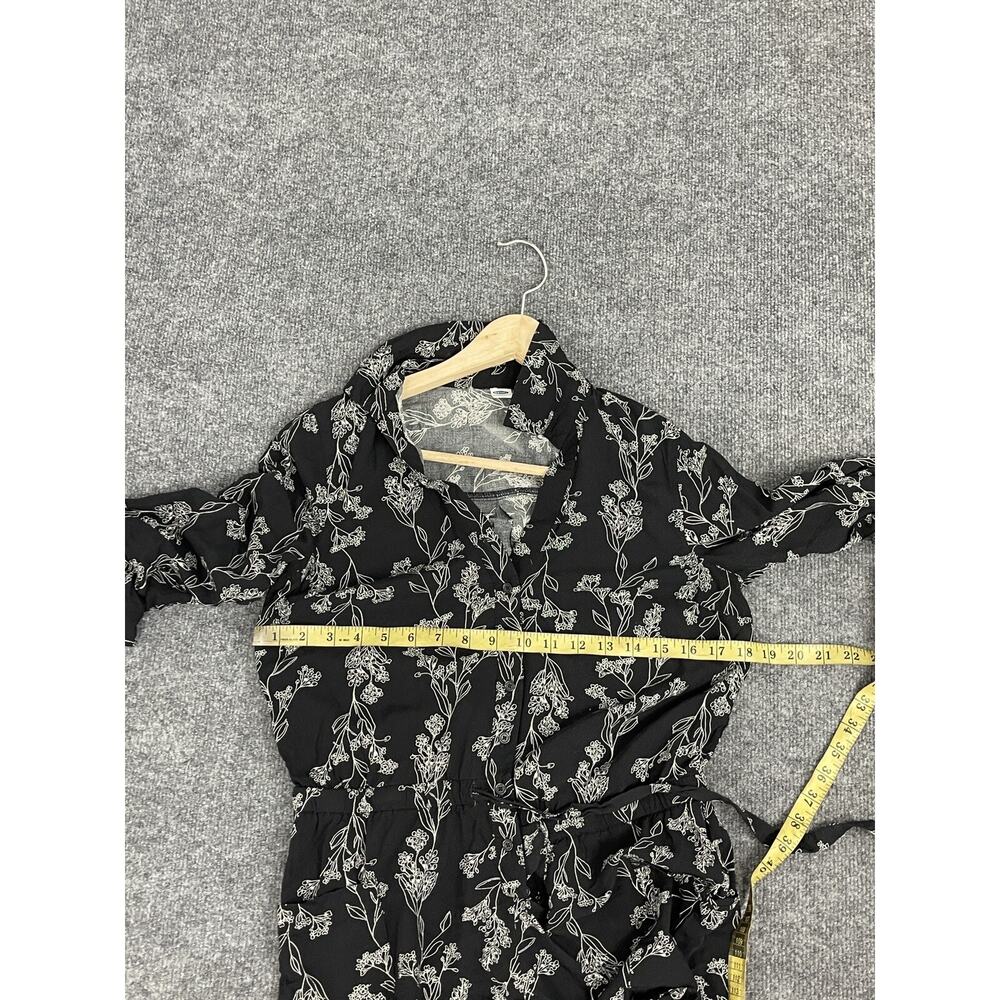 Old Navy Romper Womens Small Black Floral Shorts Casual Jumpsuit Button Up N89 - Picture 7 of 9